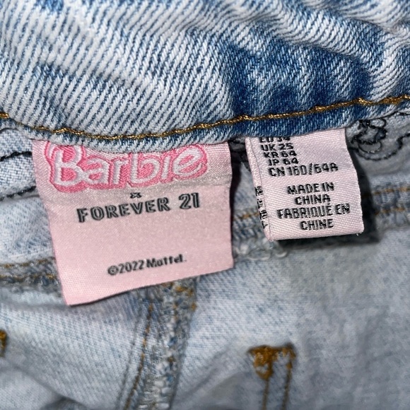 Barbie Shorts x Forever 21 Shorts Kindness is Power Distressed Jean Shorts ☮️ 🩷 - Picture 14 of 16
